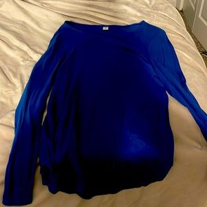 Throw on shirt nice and comfy great for weekend errands